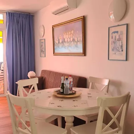 Apartment 215 Azahara By Tenerife & Sales